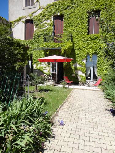 Carcasona Francia mega código de promoción booking.com