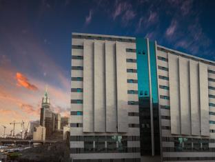 Mecca Saudi Arabia mega hotel