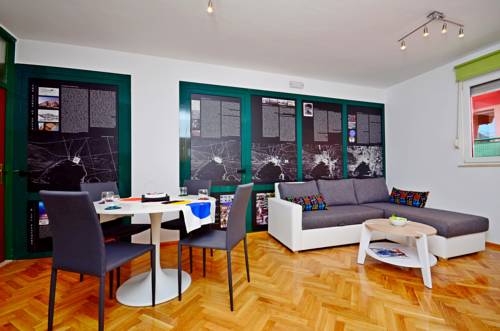 Teilt Kroatien Mega Hotel Gutscheincode Booking.com