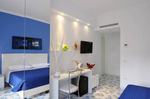 Sorrento Italia mega código de promoción booking.com