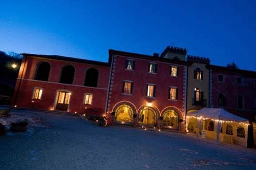 San Pietro di Feletto Italia mega código de promoción booking.com