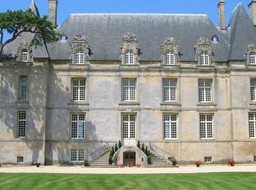 Courseulles sur Mer Frankreich Mega Hotel Gutscheincode Booking.com