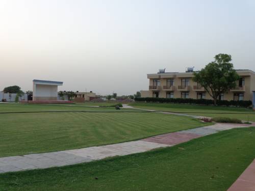 Neemrana India hotel mega promotiecode Booking.com