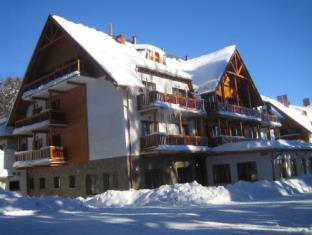 Hocko Pohorje Slovenia mega hotel