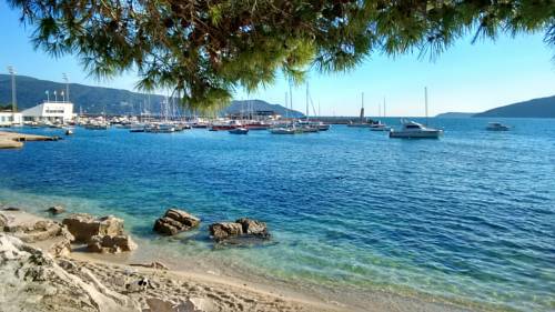 Herceg Novi Montenegro mega código de promoción booking.com