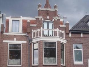 Ijmuiden Netherlands mega hotel
