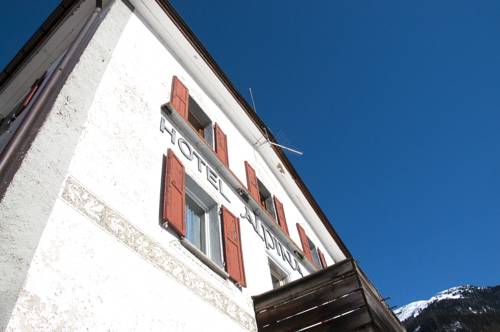 Zernez Schweiz Mega Hotel Gutscheincode Booking.com