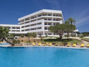 Albufeira Portugal mega hotel