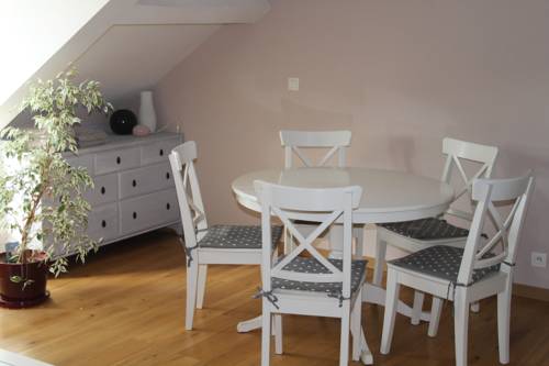 Magny-le-Hongre Frankreich Mega Hotel Gutscheincode Booking.com