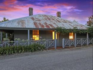 Beechworth Australia mega hotel