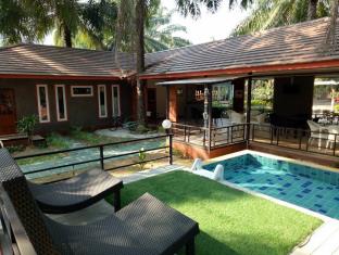 Hua Hin / Cha-am Thailand mega hotel