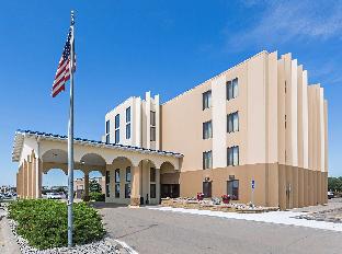 Norfolk (NE) United States mega hotel