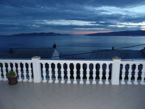 Senj Kroatien Mega Hotel Gutscheincode Booking.com