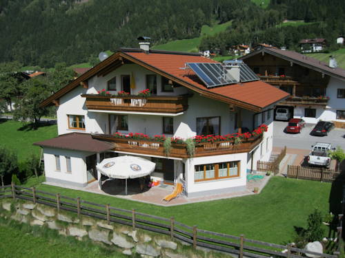 Stumm Austria Booking.com Hotel