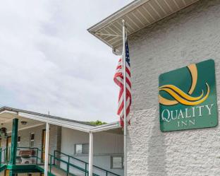 Kittanning (PA) United States mega hotel