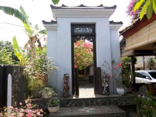 Bali Indonesia mega hotel