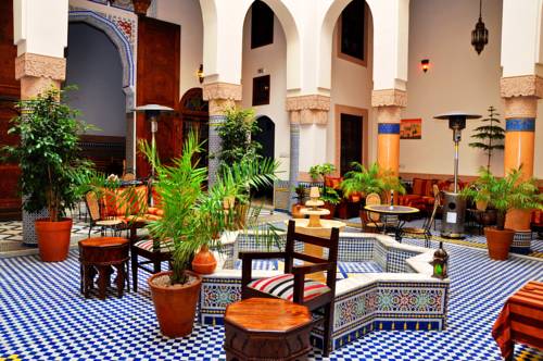 Fez Marruecos mega código de promoción booking.com