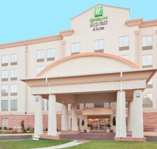 Fredericksburg (VA) United States mega hotel