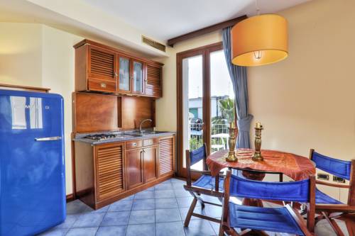 Marina di Cecina Italia mega código de promoción booking.com