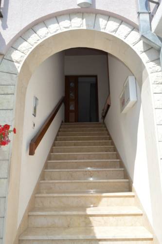 Podstrana Kroatien Mega Hotel Gutscheincode Booking.com