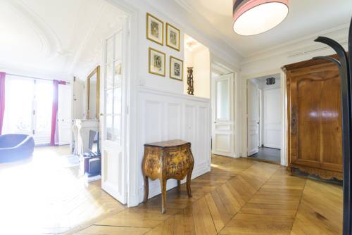 Paris Frankreich Mega Hotel Gutscheincode Booking.com