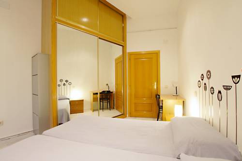 Madrid Spain Booking.com Hotel