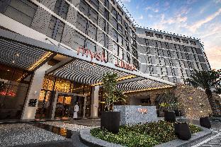 Muscat Oman mega hotel