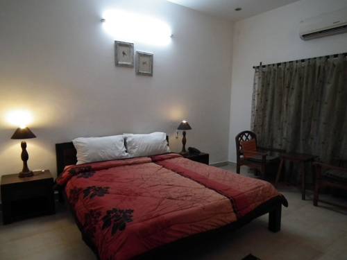 Shivpuri Indien Mega Hotel Gutscheincode Booking.com