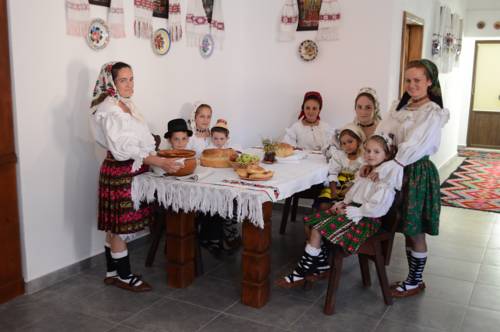 Ieud Rumania mega código de promoción booking.com