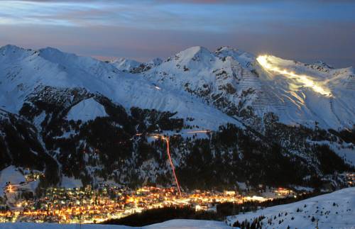 Davos Platz Suiza mega código de promoción booking.com