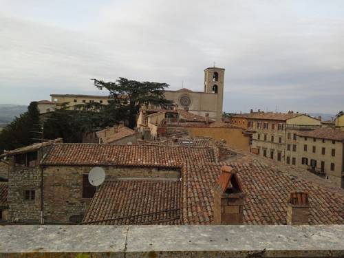 Todi Italia mega código de promoción booking.com